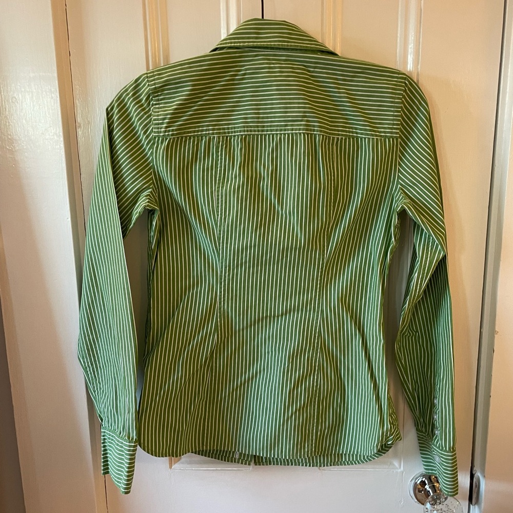 American Eagle striped button down - Picture 4 of 10